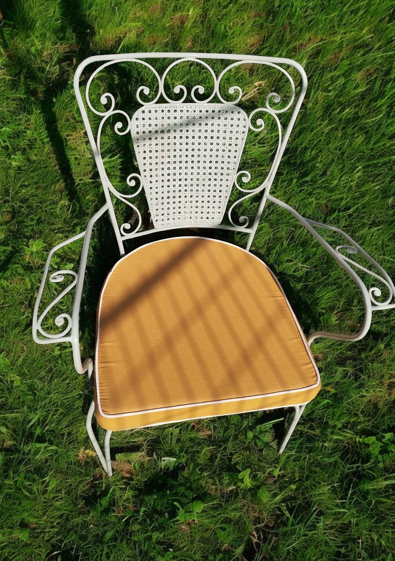 Μαξιλάρια Φερ Φορζέ Χρώμα Gardener Mustard - Κάθισμα σε Σχήμα Πέταλο (χωρίς πλάτη) - Image 2